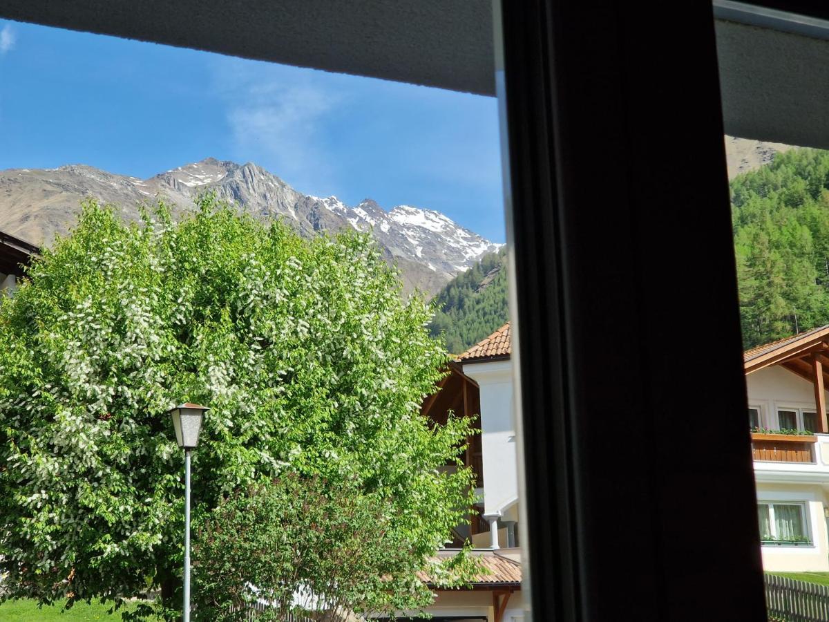 Ferienwohnung Schnalstal " Die Schneiderei " เซนาเลส ภายนอก รูปภาพ